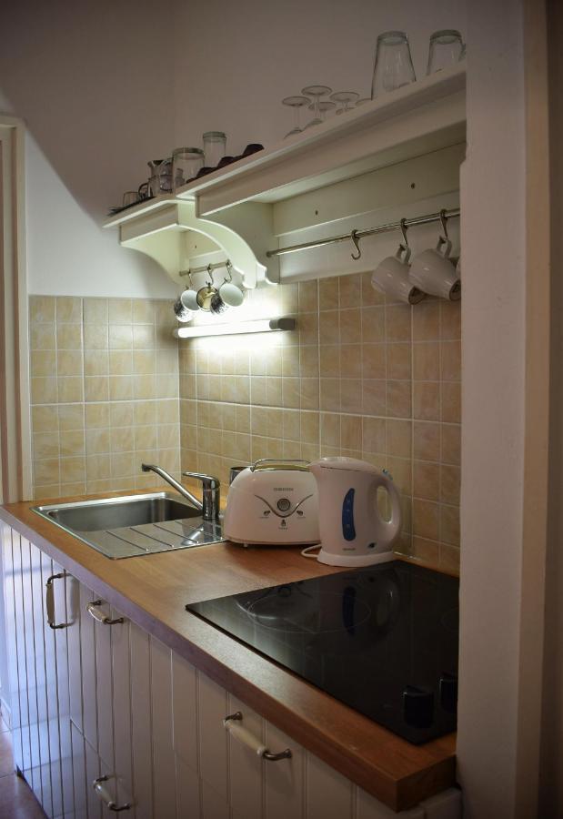 Helikon 32 Apartman Кестхей Екстер'єр фото